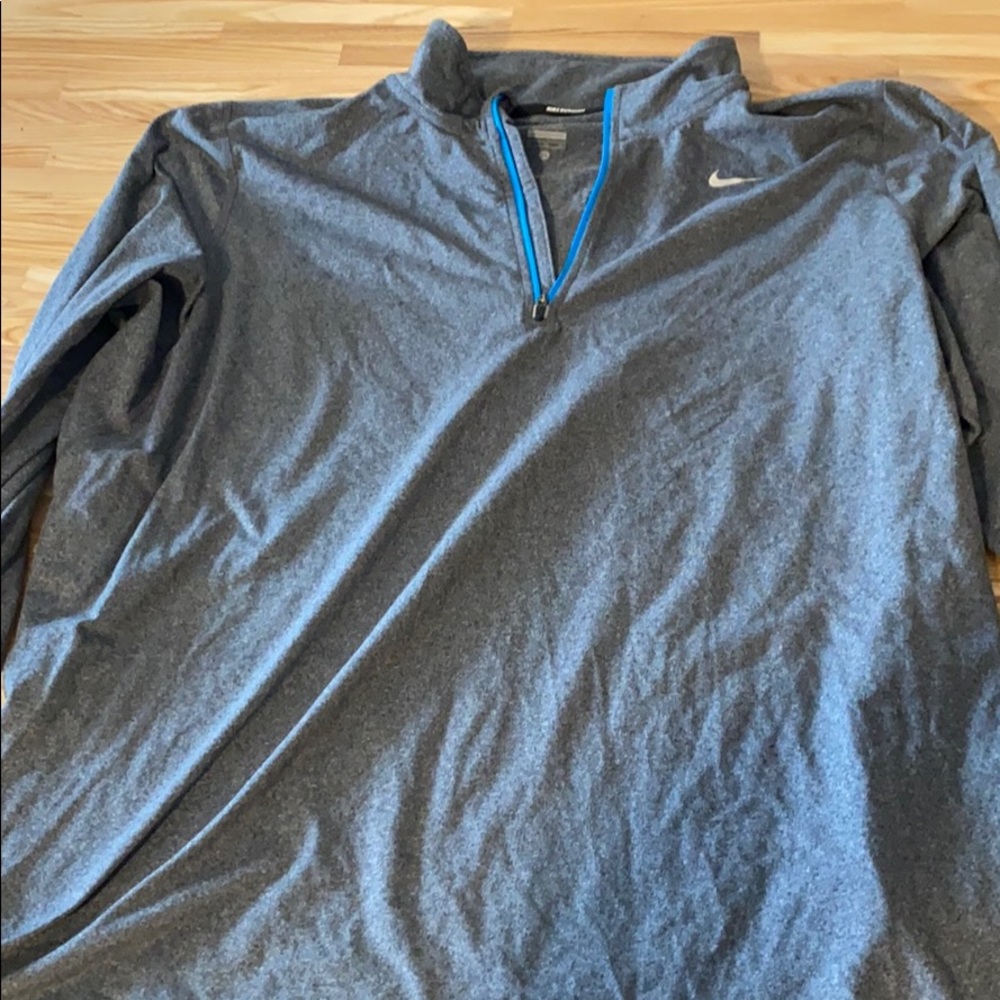 Nike Dri-fit quarter zip. Size XL